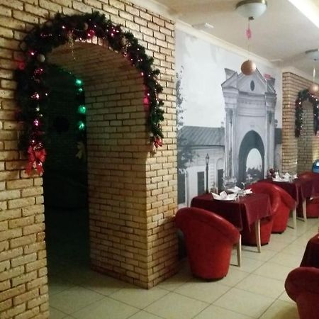 Отель Брама Hlukhiv 外观 照片