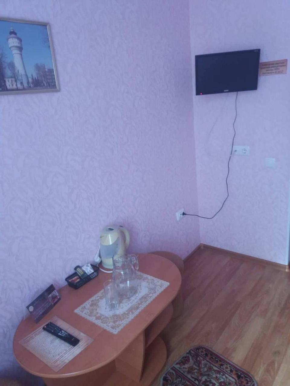 Отель Брама Hlukhiv 外观 照片